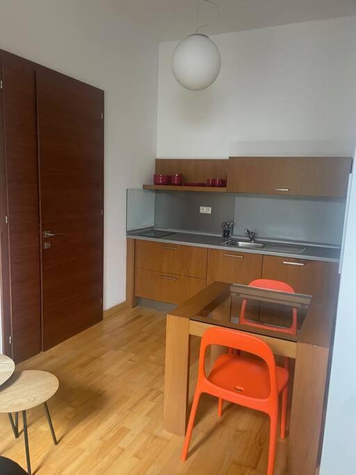 Apartman Pistacia Priame Centrum Bb Banska Bystrica Bagian luar foto