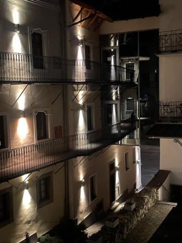 Apartman Pistacia Priame Centrum Bb Banska Bystrica Bagian luar foto